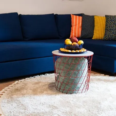 Διαμέρισμα Cozy In Center *